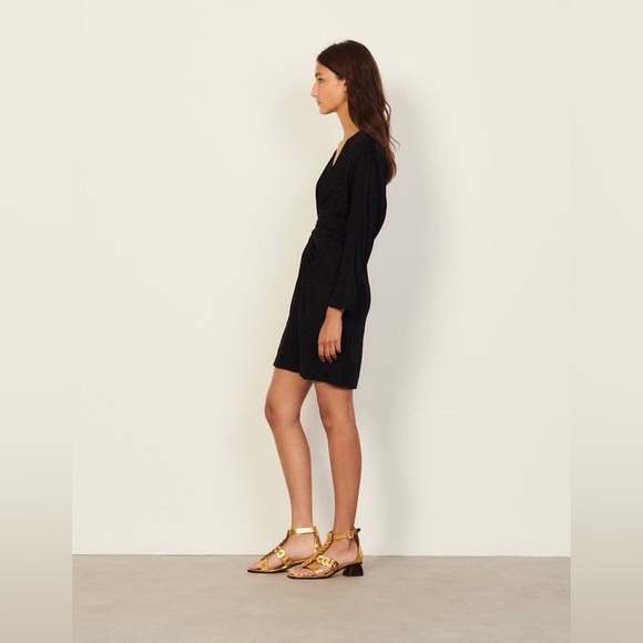 NWT Sandro Short Python-effect Jacquard Black Dress Size 38 - Picture 5 of 7